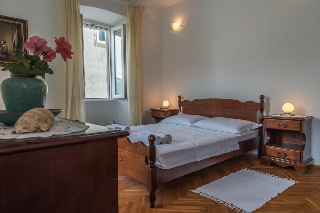 Apartment Matijas Trstenik  Exteriör bild
