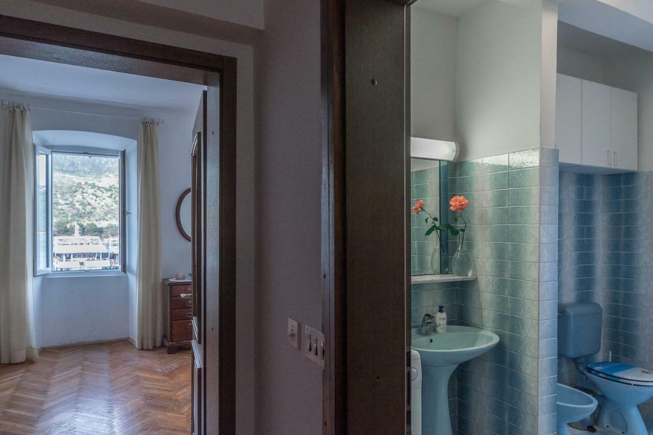 Apartment Matijas Trstenik  Exteriör bild