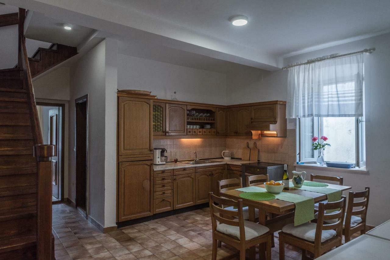 Apartment Matijas Trstenik  Exteriör bild